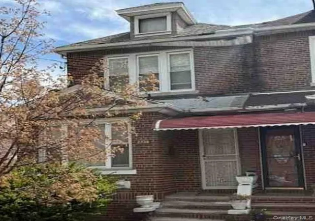 Photo 1 of Sale Pending at 2738 Tenbroeck Ave, Bronx, NY 10469 | MLS# 996592 | Listing updated on 2026-07-02