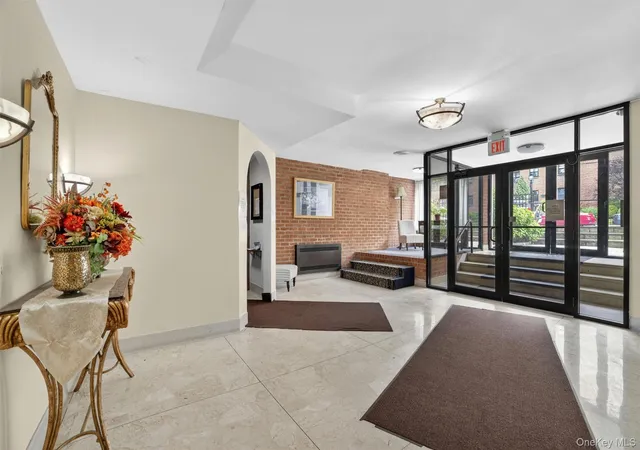 Homes for sale in Mount Vernon, NY | 636 N Terrace Ave #3F, Mount Vernon, NY 10552 | MLS# 996603