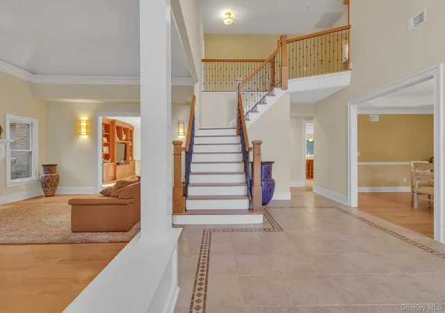 Photo 3 of Single family home for sale at 23 Overbrook Ln, Oyster Bay, NY 11545 | MLS# 996646 | Listing updated on 2026-10-01
