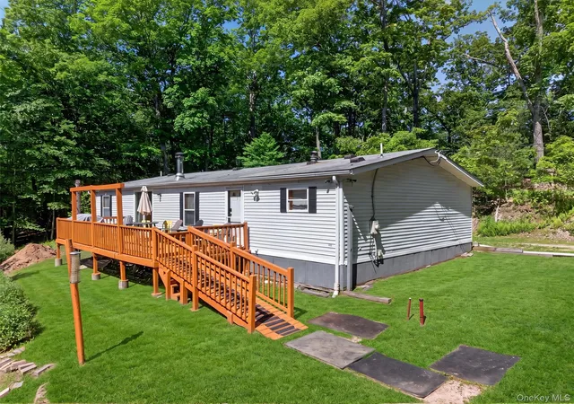 Photo 3 of Single family home for sale at 62 Shin Holw Rd, Port Jervis, NY 12771 | MLS# 996669 | Listing updated on 2026-06-12