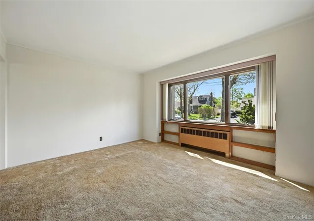 4th image of 9 Robinson St, Shoreham, NY 11786 | MLS# 996696