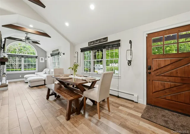 5th image of 5 Judges Ln, Smithtown, NY 11787 | MLS# 996702