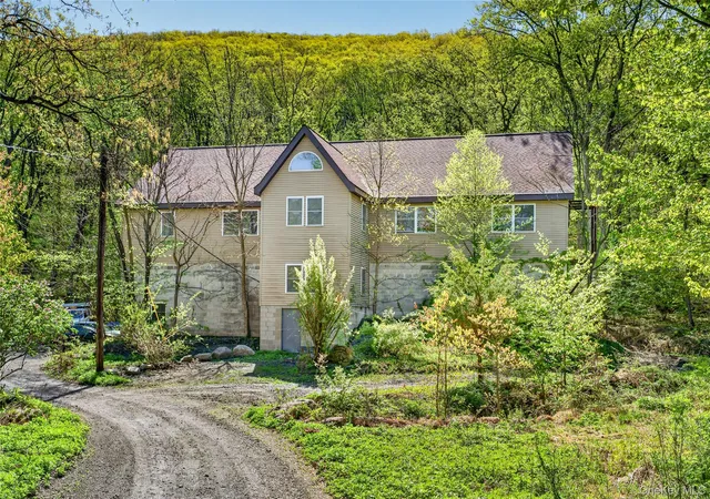 1st image of 12 Summit Trl, Monroe, NY 10950 | MLS# 996710