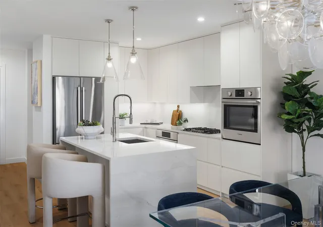 4th image of 100 Boardwalk #906 A, Long Beach, NY 11561 | MLS# 996715