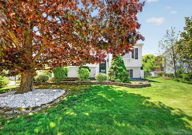 4th image of 19 Sutherland Dr, Monroe, NY 10950 | MLS# 996717