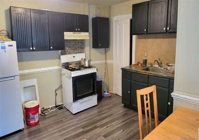 5th image of 152 Cannon St, Poughkeepsie, NY 12601 | MLS# 996736