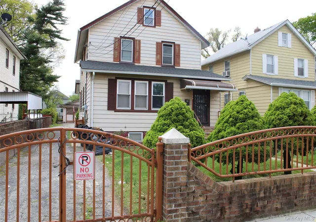 3rd image of 219-22 132Nd Rd, Springfield Gardens, NY 11413 | MLS# 996756