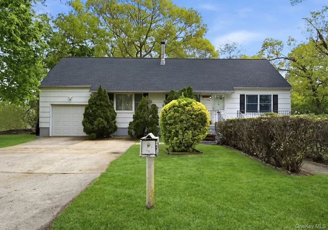 1st image of 100 Avenue B, Holbrook, NY 11741 | MLS# 996770