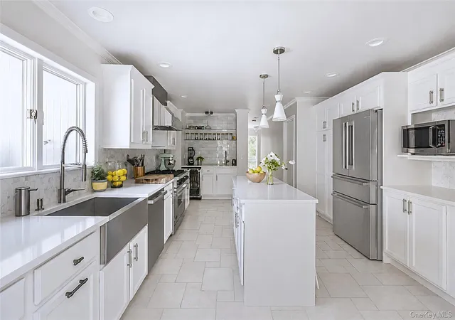 Homes for sale in Southampton, NY | 11 N Quarter Rd, Southampton, NY 11977 | MLS# 996772