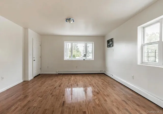 3rd image of 2268 Seward Ave, New York, NY 10473 | MLS# 996773