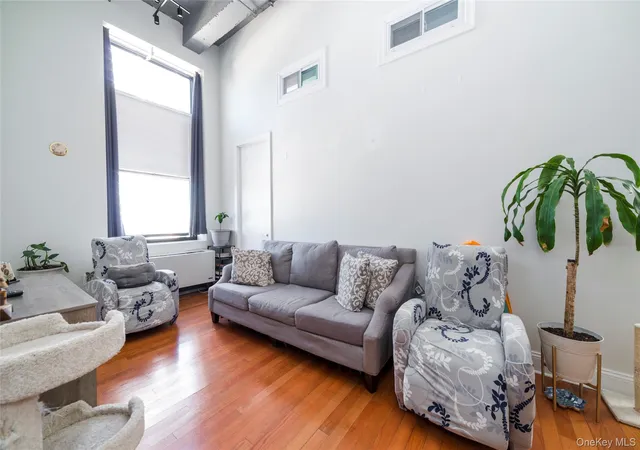 Photo 3 of Condo for sale at 25 Leroy Pl #501, New Rochelle, NY 10805 | MLS# 996787 | Listing updated on 2026-09-29