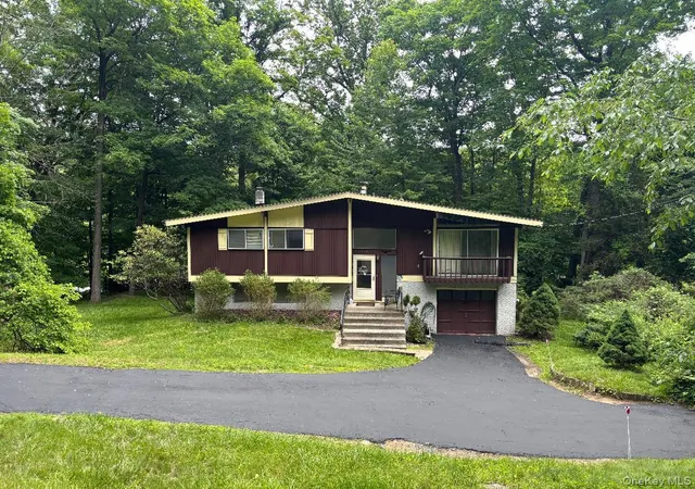 Photo 2 of Single family home for sale at 249 Ml River Rd, Mount Pleasant, NY 10514 | MLS# 996830 | Listing updated on 2026-08-30