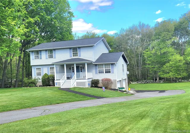 3rd image of 2 Stonewall Dr, Holmes, NY 12531 | MLS# 996831