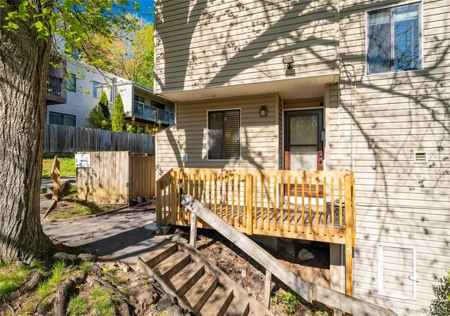 Homes for sale in White Plains, NY | 17 Hillside Ter #D, White Plains, NY 10601 | MLS# 996837