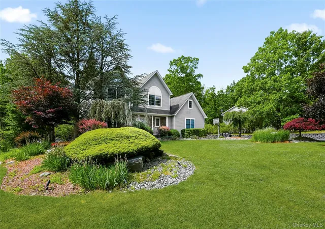 2nd image of 11 Country Holw, Highland Mills, NY 10930 | MLS# 996875
