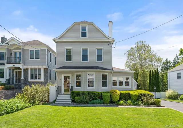 2nd image of 36 Lakeview Ave, Scarsdale, NY 10583 | MLS# 996884
