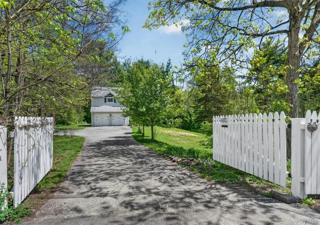Homes for sale in Pleasant Valley, NY | 34 Barkit Kennel Rd, Pleasant Valley, NY 12569 | MLS# 996894