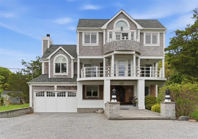 1st image of 14 Beach Plum Ln, Saint James, NY 11780 | MLS# 996959