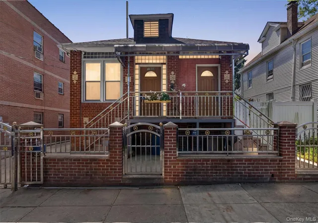 Single family home for sale at 1904 Lacombe Ave, New York, NY 10473 | MLS# 996972