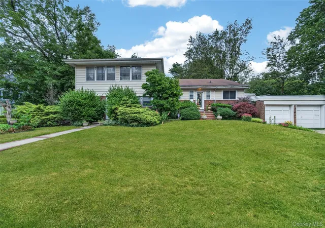 1st image of 445 Nassau Blvd, Hempstead, NY 11552 | MLS# 997027