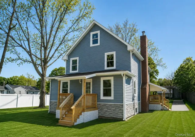 Photo 2 of Single family home for sale at 2144 Ocean Ave, Ronkonkoma, NY 11779 | MLS# 997039 | Listing updated on 2026-09-29