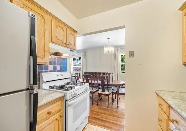 Homes for sale in Clarkstown, NY | 12 Normandy Vlg #8, Clarkstown, NY 10954 | MLS# 997073