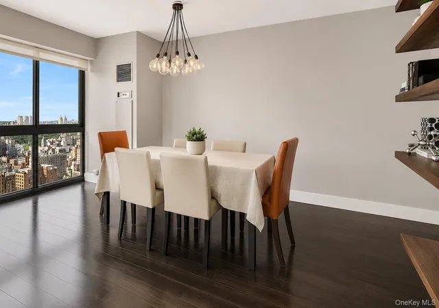 Photo 2 of Condo for sale at 200 E 61st Street #35B, New York, NY 10065 | MLS# 997122 | Listing updated on 2026-06-25