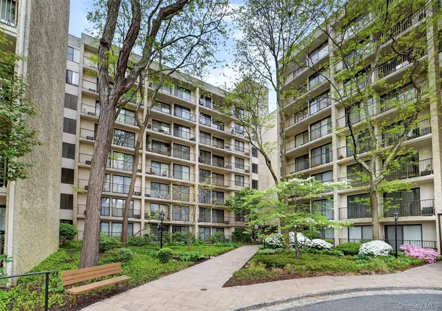3rd image of 150 Overlook Ave #7B, Peekskill, NY 10566 | MLS# 997164
