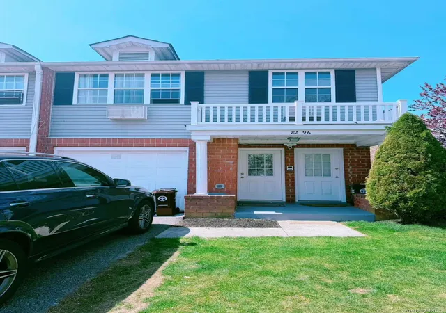 Photo 1 of Sale Pending at 8296 Country Pointe Cir, New York, NY 11427 | MLS# 997165 | Listing updated on 2026-08-04