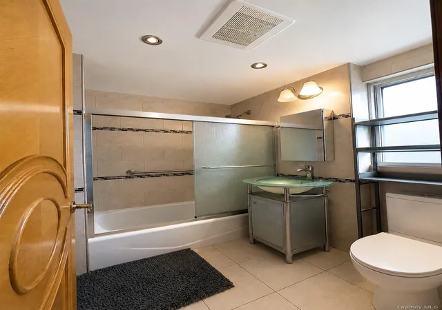 5th image of 5143 Bell Blvd, New York, NY 11364 | MLS# 997172
