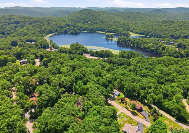 50th image of 80 Clinton Rd, Tuxedo, NY 10987 | MLS# 997183