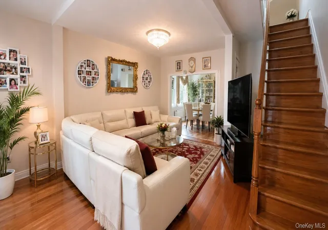 2nd image of 13720 130th Ave, Jamaica, NY 11436 | MLS# 997191