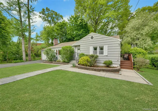 Homes for sale in Greenburgh, NY | 21 Benedict Rd, Greenburgh, NY 10607 | MLS# 997211