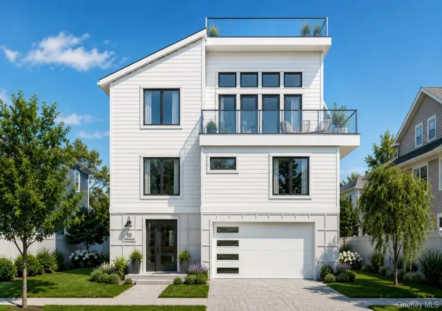 Photo 1 of Single family home for sale at 10 Kirkwood St, Long Beach, NY 11561 | MLS# 997212 | Listing updated on 2026-07-23