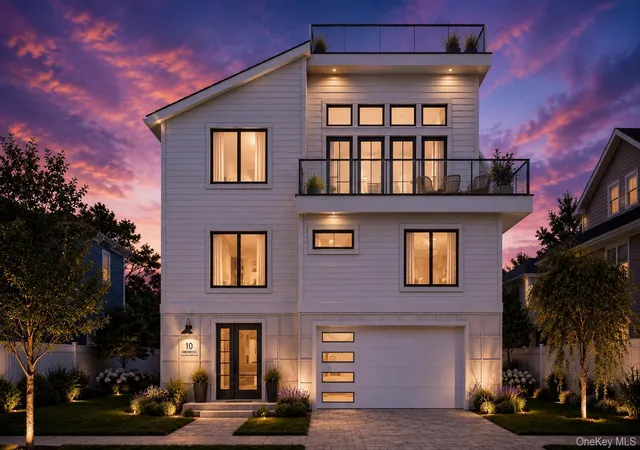 Photo 2 of Single family home for sale at 10 Kirkwood St, Long Beach, NY 11561 | MLS# 997212 | Listing updated on 2026-07-23