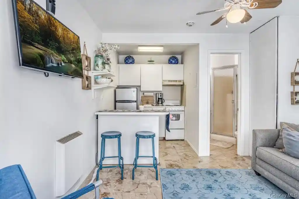 Listing Photo 2 - Condo for sale in 176A Lewis Walk located at 176A Lewis Walk, Brookhaven, NY 11719 - Unit #26