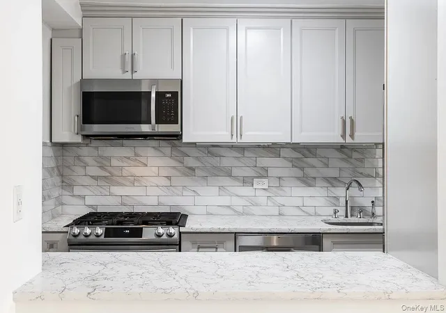 5th image of 61-25 97Th St #5A, Rego Park, NY 11374 | MLS# 997265