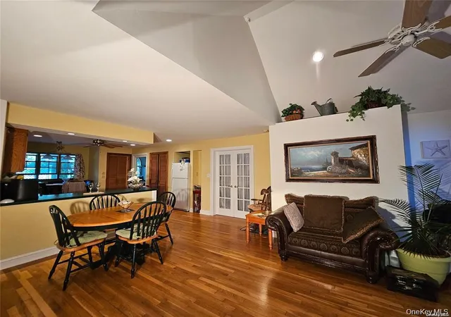 5th image of 10 Phyllis Rd, Mastic Beach, NY 11951 | MLS# 997292