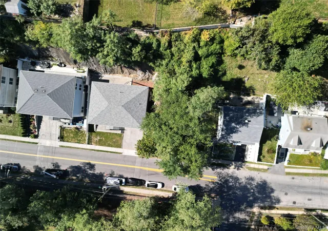 5th image of 175 Frederic St, Yonkers, NY 10703 | MLS# 997321
