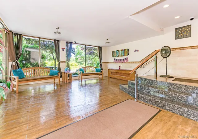 3rd image of 1874 Pelham Pkwy S, New York, NY 10461