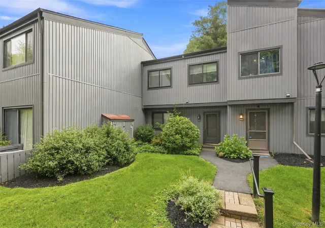 Condo for sale at 1905 Magnolia Walk, Poughkeepsie, NY 12603 | MLS# 997362