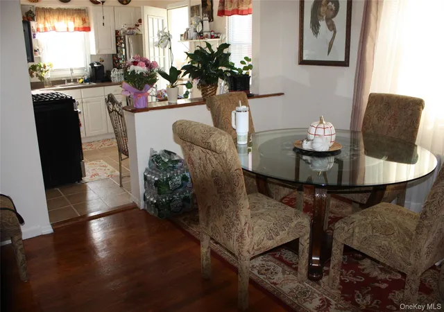 Photo 3 of Sale Pending at 138 Manor Pkwy, Hempstead, NY 11553 | MLS# 997367 | Listing updated on 2026-08-02