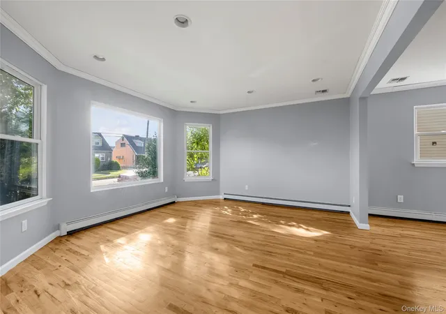 4th image of 16 6Th Ave, New Hyde Park, NY 11040 | MLS# 997440