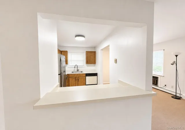 5th image of 27 Lexington Hl #10, Harriman, NY 10926 | MLS# 997441
