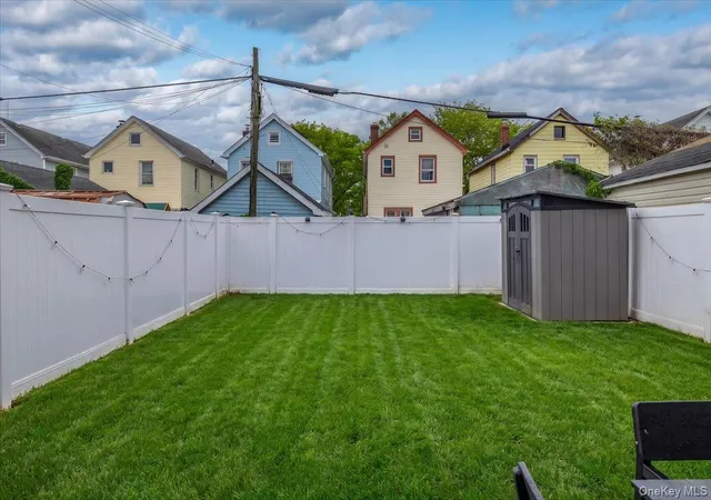 34th image of 9322 207th St, New York, NY 11428 | MLS# 997488