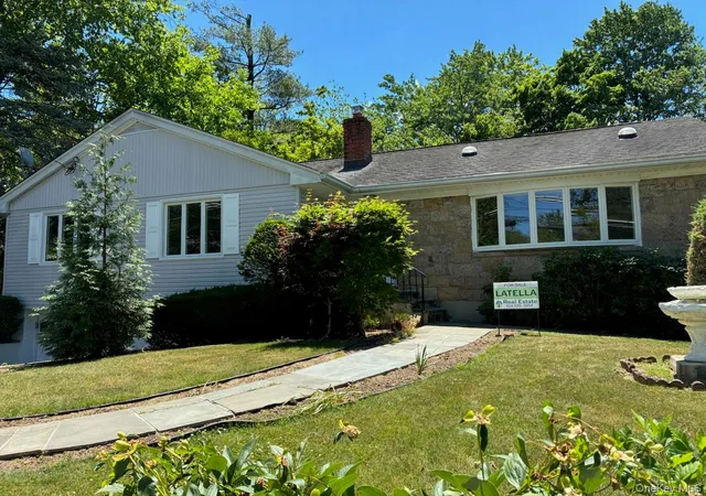 2nd image of 727 Wilmot Rd, Scarsdale, NY 10583 | MLS# 997522