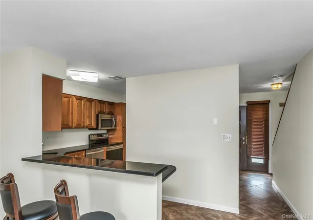 Photo 3 of Sale Pending at 100 Daly Blvd #1508, Oceanside, NY 11572 | MLS# 997570 | Listing updated on 2026-05-30