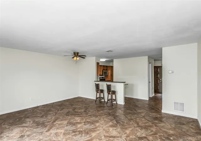 Photo 4 of Sale Pending at 100 Daly Blvd #1508, Oceanside, NY 11572 | MLS# 997570 | Listing updated on 2026-05-30