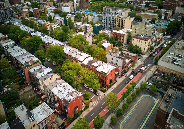 5th image of 4 Hart St, Brooklyn, NY 11206 | MLS# 997580