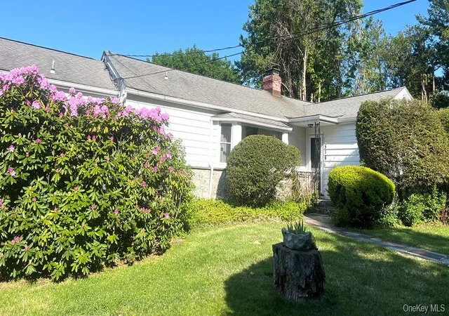 3rd image of 516 N Lake Blvd, Carmel, NY 10541 | MLS# 997596